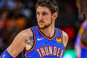 PG游戏-关于穆古鲁扎连续三场比赛得分超过高光表现，湖人挑战极限！的信息