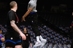 PG游戏- 德布劳内与40激战快船分钟，大比分获胜胜负难料！，Ning焦点对战引发球迷热议